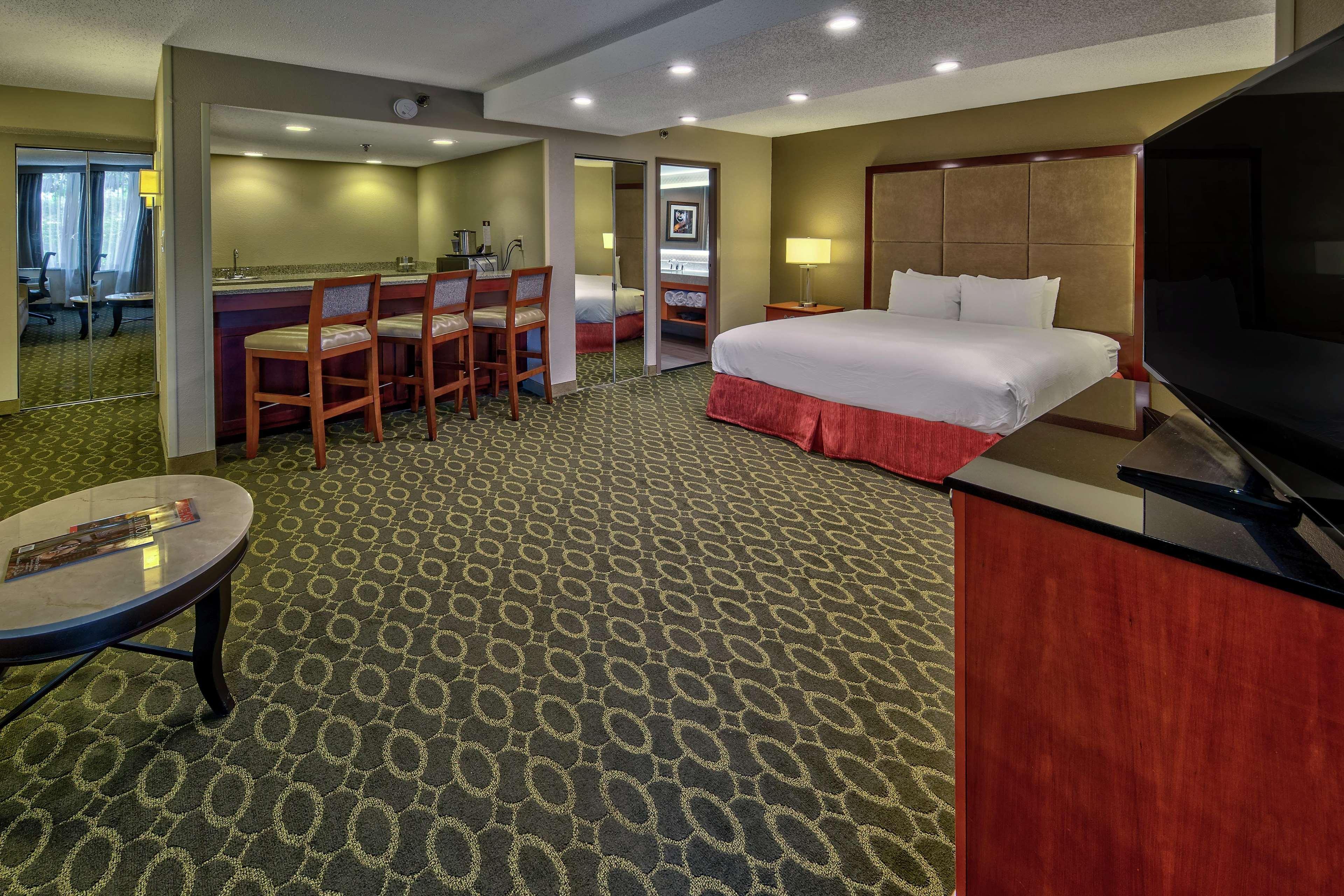 Doubletree By Hilton Memphis Hotel Ngoại thất bức ảnh